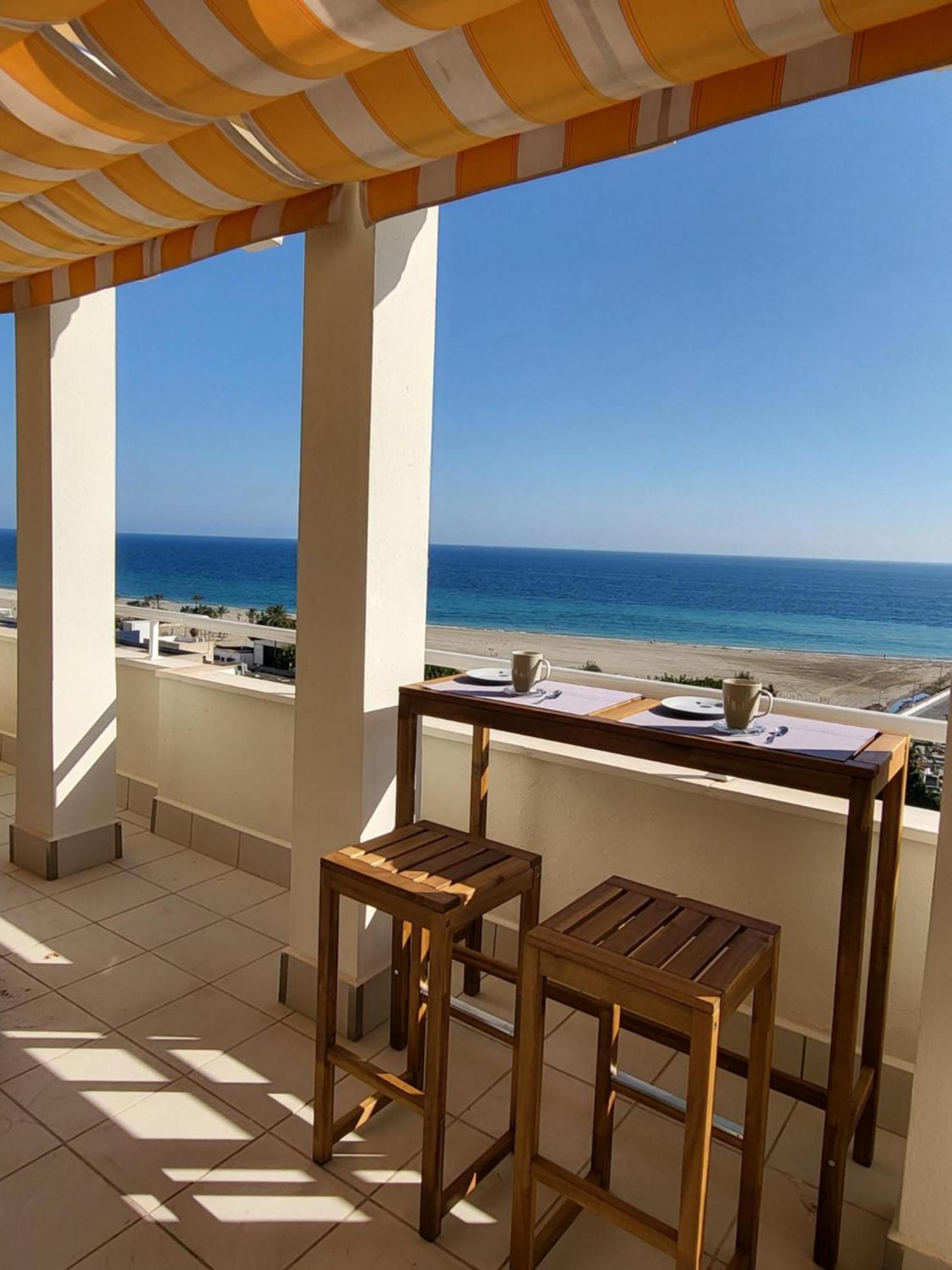 Marbella Edificio Puerto Azul Apartment Luaran gambar