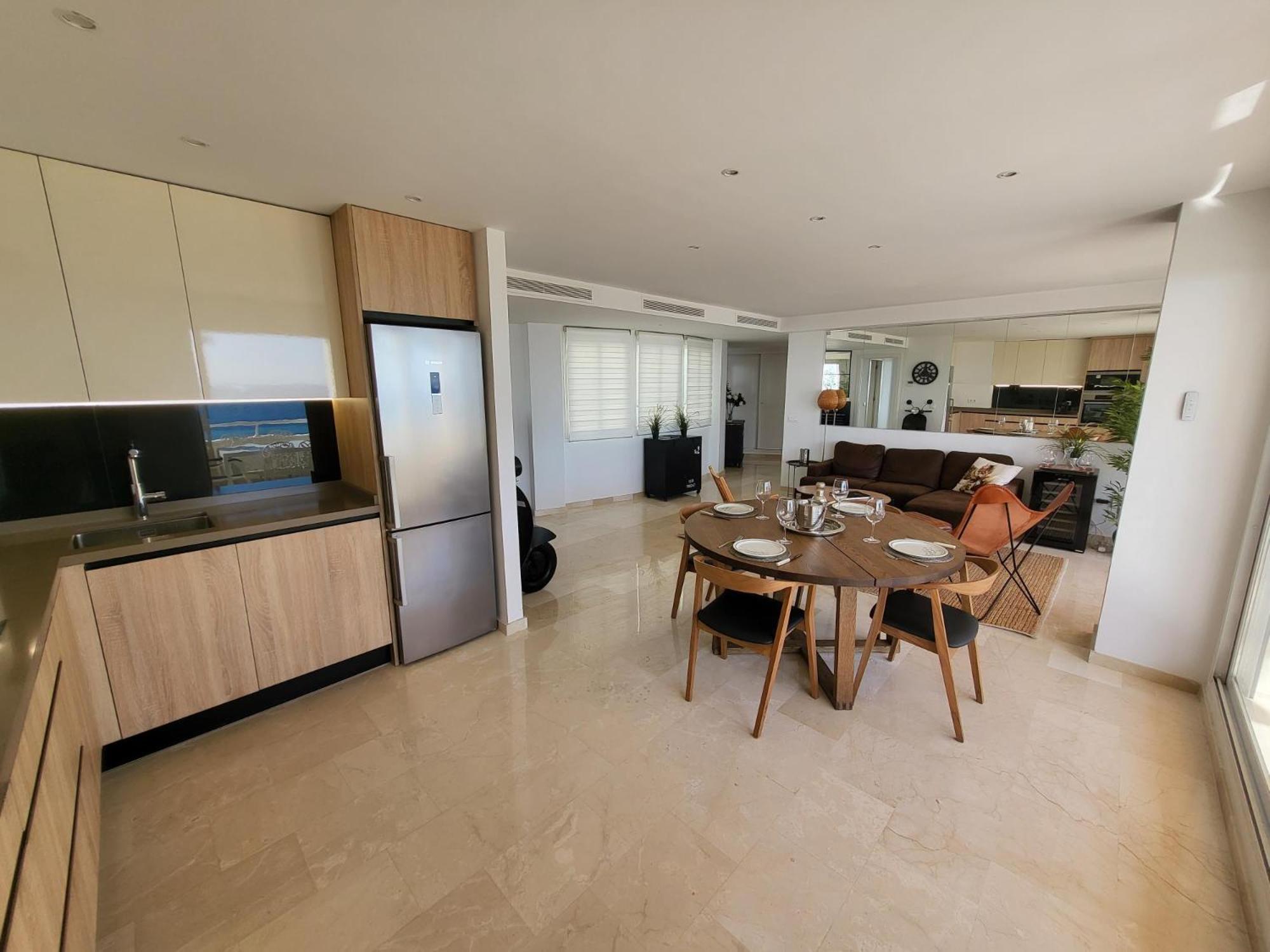 Marbella Edificio Puerto Azul Apartment Luaran gambar