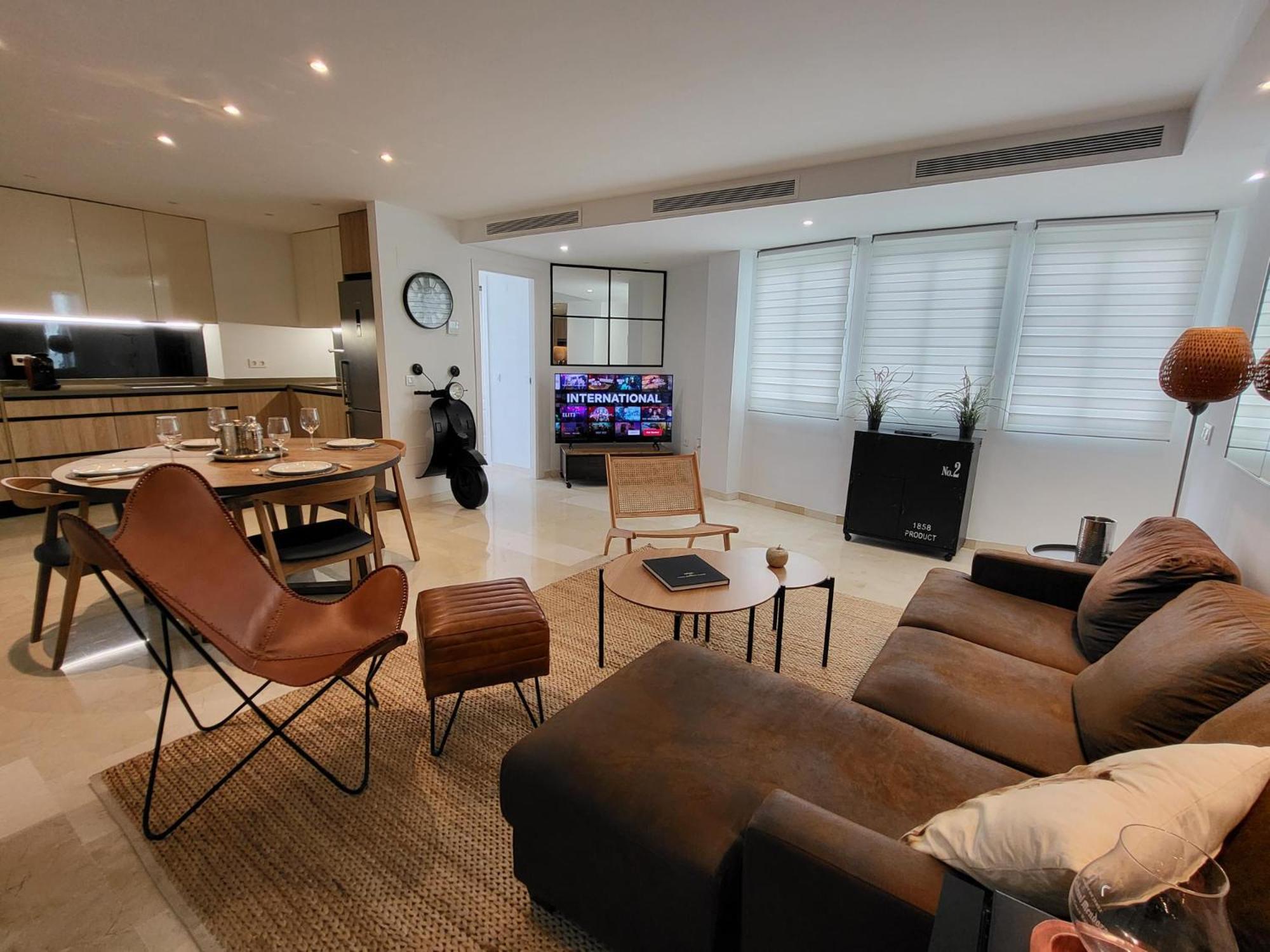 Marbella Edificio Puerto Azul Apartment Luaran gambar