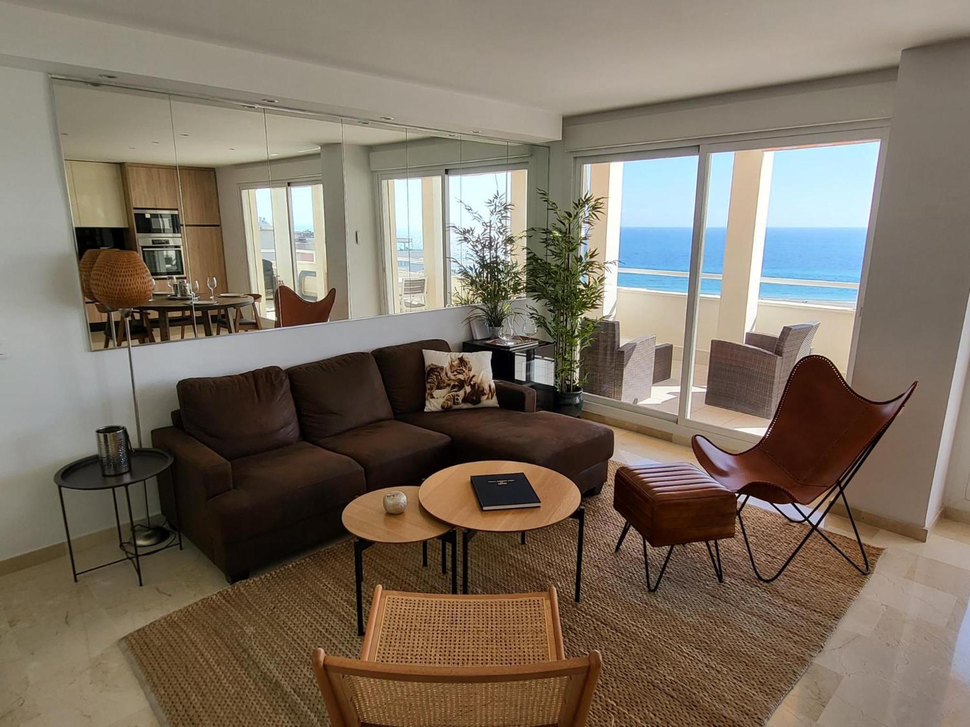 Marbella Edificio Puerto Azul Apartment Luaran gambar